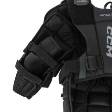 Load image into Gallery viewer, arm protection rear view black CCM S23 Extreme Flex E6.5 Ice Hockey Goalie Chest Protector - Junior
