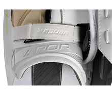 Load image into Gallery viewer, wrist strap and protection Bauer S23 Hyperlite2 Ice Hockey Goal Blocker
