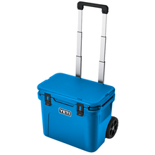 Load image into Gallery viewer, YETI Roadie 32 Wheeled Cooler