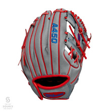 Load image into Gallery viewer, Wilson A450 10.75&quot; Infield Baseball Glove - Youth (2024)
