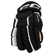 Load image into Gallery viewer, Picture of the fingers on the CCM S22 Tacks AS 550 Ice Hockey Gloves (Junior)

