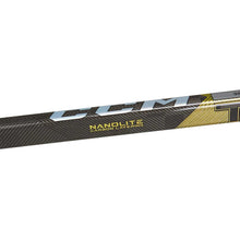 Load image into Gallery viewer, Picture of nanolite carbon layering callout on the CCM Tacks AS-V Pro Grip Ice Hockey Stick (Senior)
