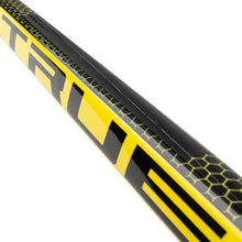 Load image into Gallery viewer, True Catalyst 3X Ice Hockey Stick - Junior (40-Flex) closeup of shaft
