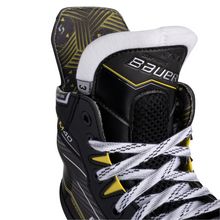 Load image into Gallery viewer, Bauer Supreme M40 Hockey Skates - Junior (2024)
