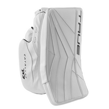 Load image into Gallery viewer, True Catalyst 7X3 Goalie Blocker Regular - Intermediate (2023)
