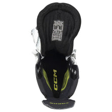 Load image into Gallery viewer, CCM Hockey Skates CCM Tacks Vector Plus Source Exclusive (2024) Intermediate Black SKVPLU24:INT D-Regular EE-Wide
