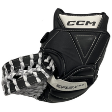 Load image into Gallery viewer, CCM Ice Hockey Goalie Catchers CCM Eflex 6.5 Regular (Source Exclusive) (2023) Junior White/Black back
