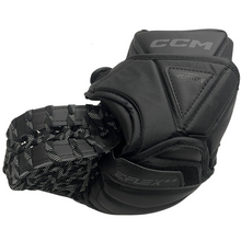 Load image into Gallery viewer, CCM Eflex 6.5 Goalie Glove Regular - Source Exclusive - Junior (2023)
