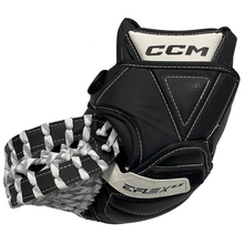 Load image into Gallery viewer, CCM Eflex 6.5 Goalie Glove Regular - Source Exclusive - Junior (2023)
