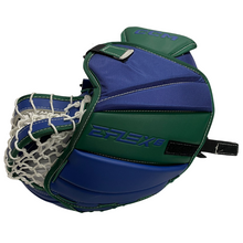 Load image into Gallery viewer, CCM Eflex 6 Goalie Glove Regular - Intermediate (2023)
