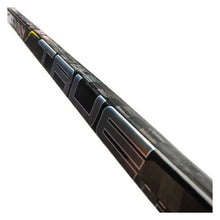 Load image into Gallery viewer, close up shaft view True S23 Catalyst 7X3 Ice Hockey Stick - Senior
