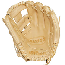 Load image into Gallery viewer, Wilson Baseball Gloves Wilson A2000 Classics Series 1786 11.5-inch Infield (2024) Adult Blonde WBW102072115 97512801645 RHT
