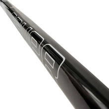 Load image into Gallery viewer, Closeup of tacky grip shaft on Bauer S21 Vapor 3X Grip Ice Hockey Stick (Intermediate)
