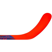 Load image into Gallery viewer, CCM Jetspeed FT475 Ice Hockey Stick (Junior) closeup of blade forehand
