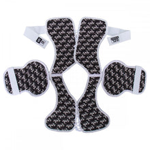 Load image into Gallery viewer, WinnWell Classic Ice Hockey Shoulder Pads - Sr.
